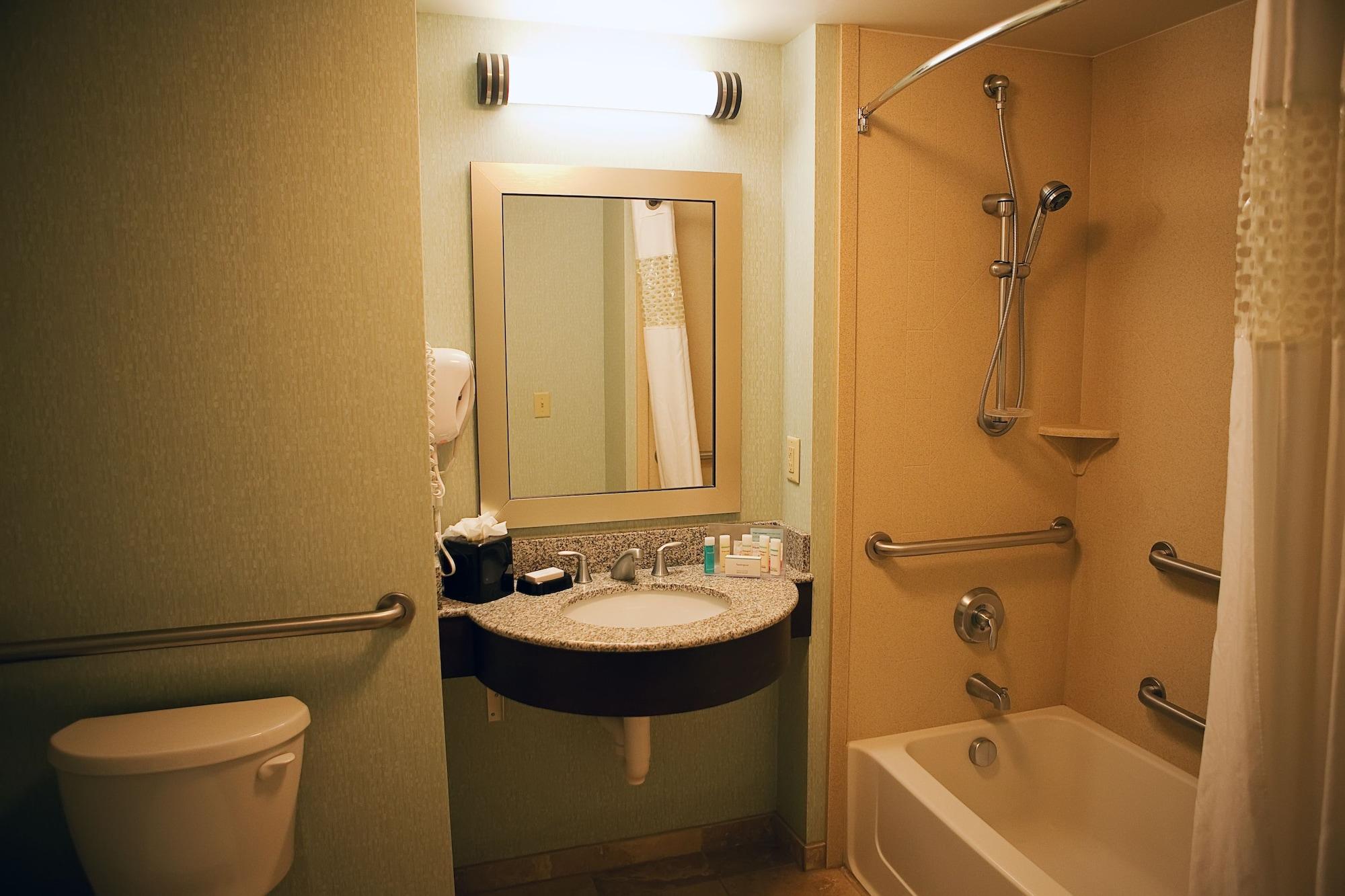 Hampton Inn Colby Eksteriør billede