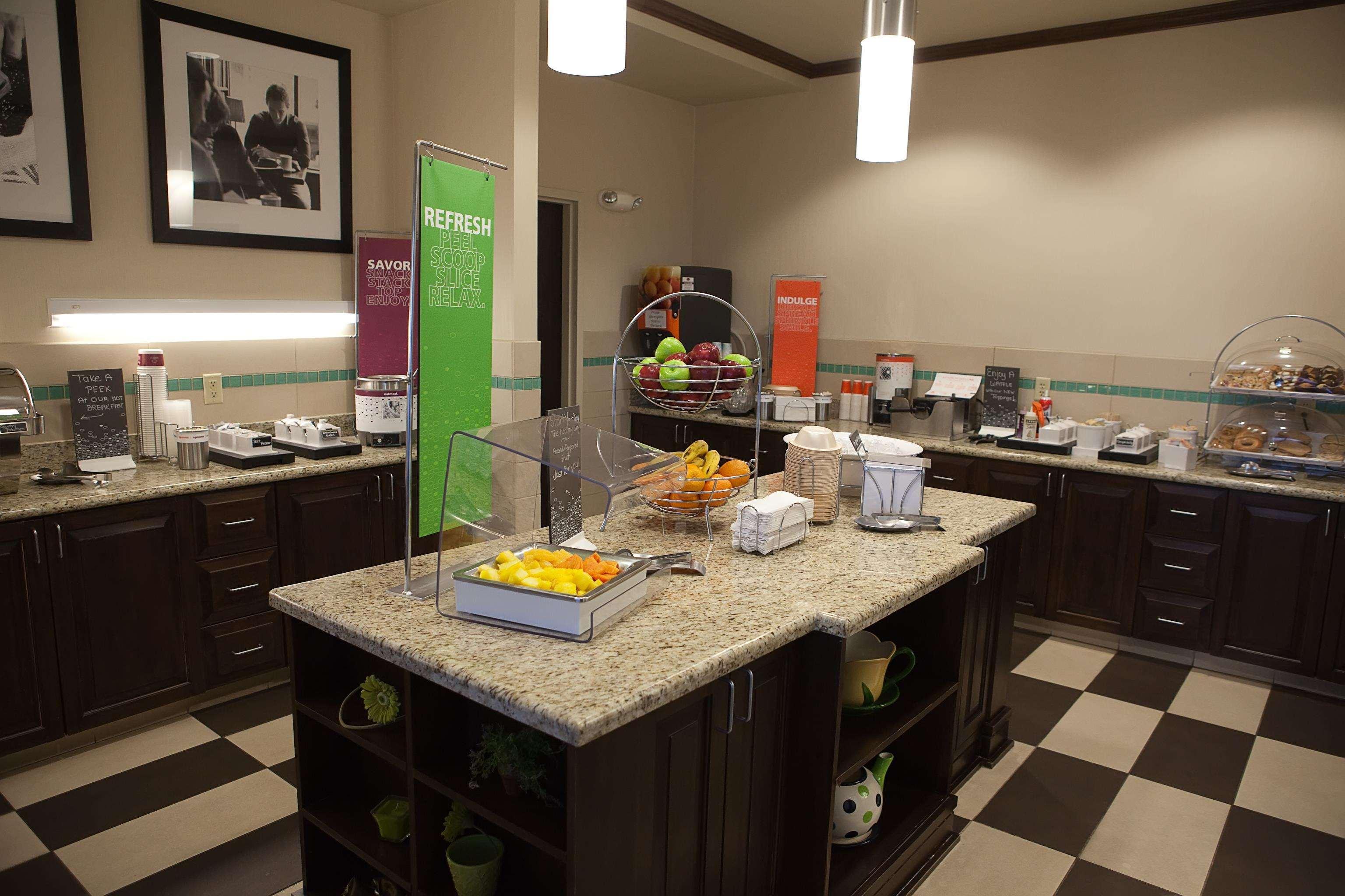 Hampton Inn Colby Eksteriør billede