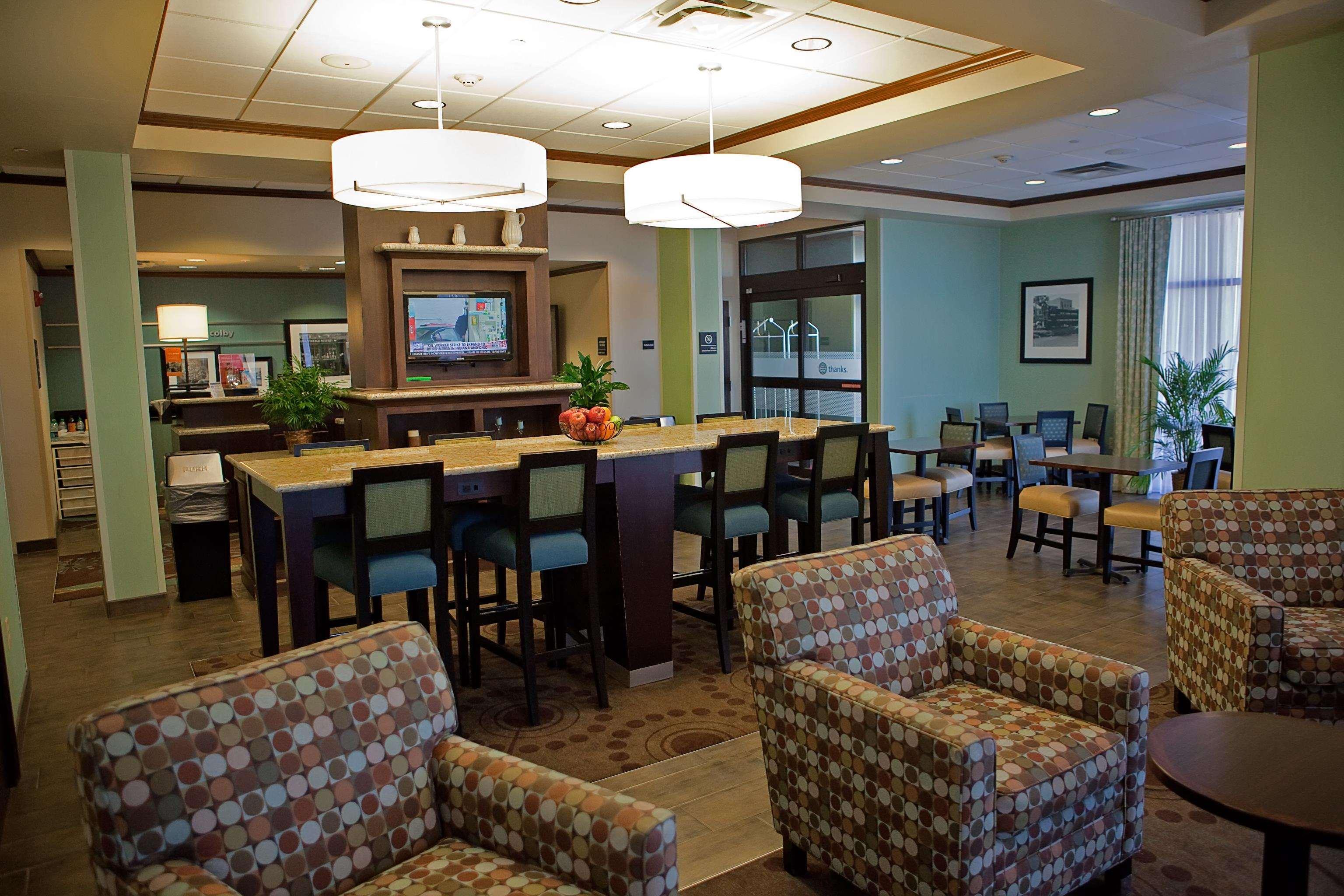 Hampton Inn Colby Eksteriør billede